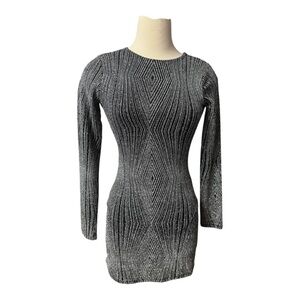 Black and White Geometric Long Sleeve Dress